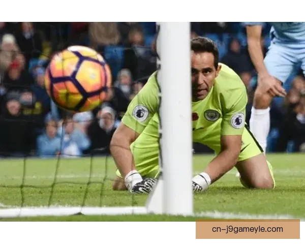 乔-哈特呼吁图多尔正视金斯基